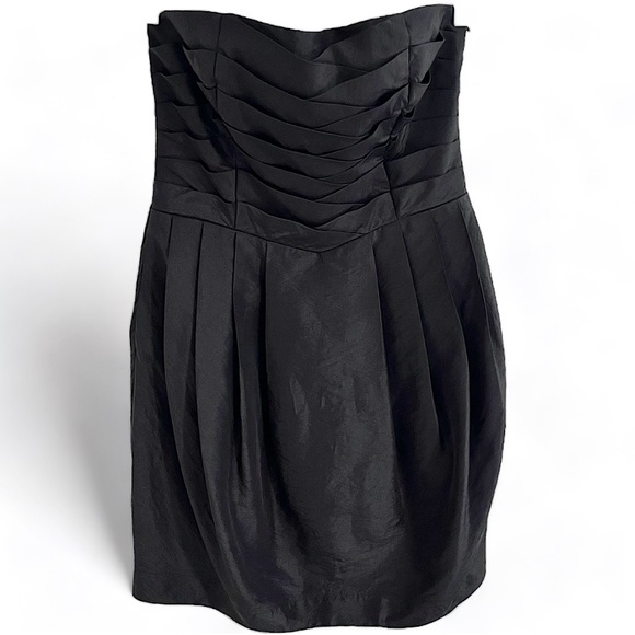 Aqua Dresses & Skirts - Aqua Strapless Black Bubble Dress with Pockets Size Large